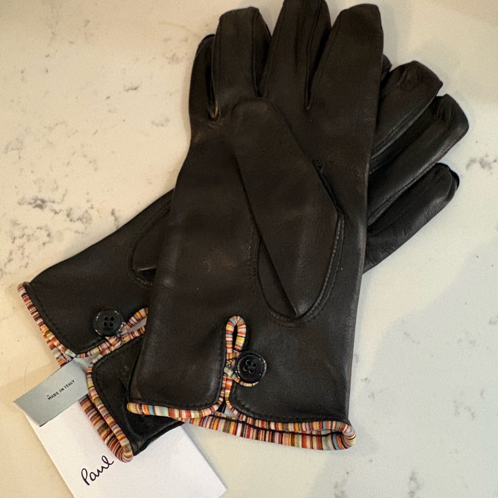 Paul Smith lamb skin small women’s leather gloves